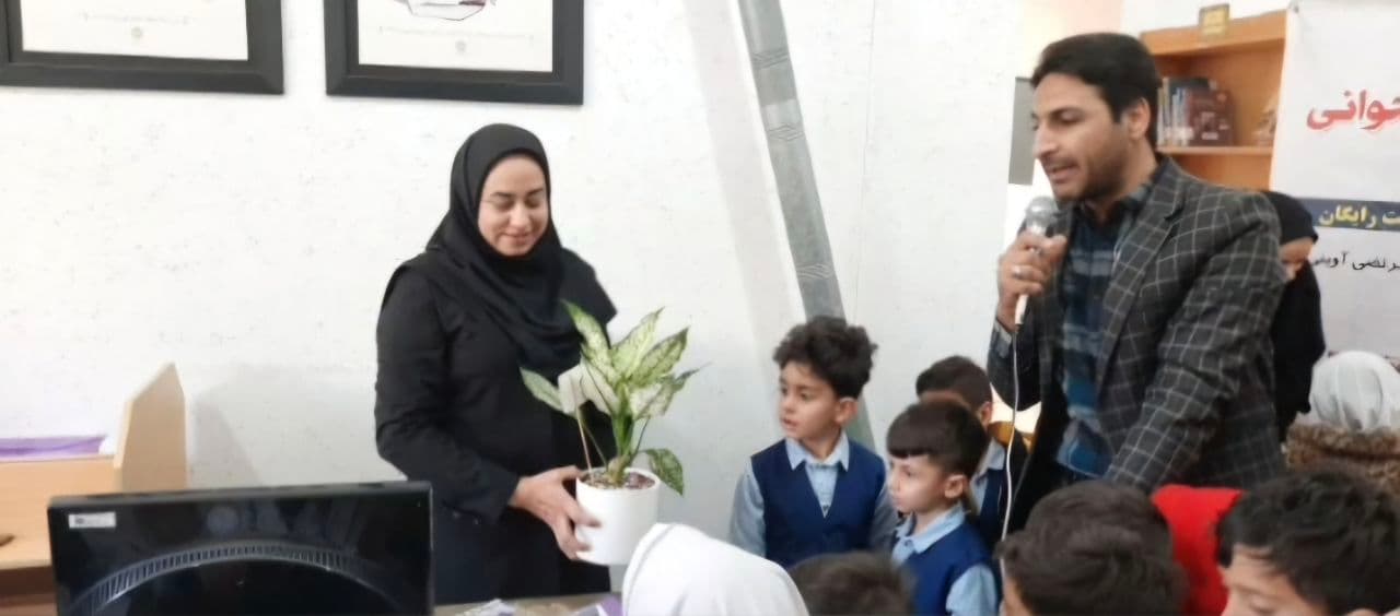 بازدید از کتابخانه شهید آوینی شهرسجزی